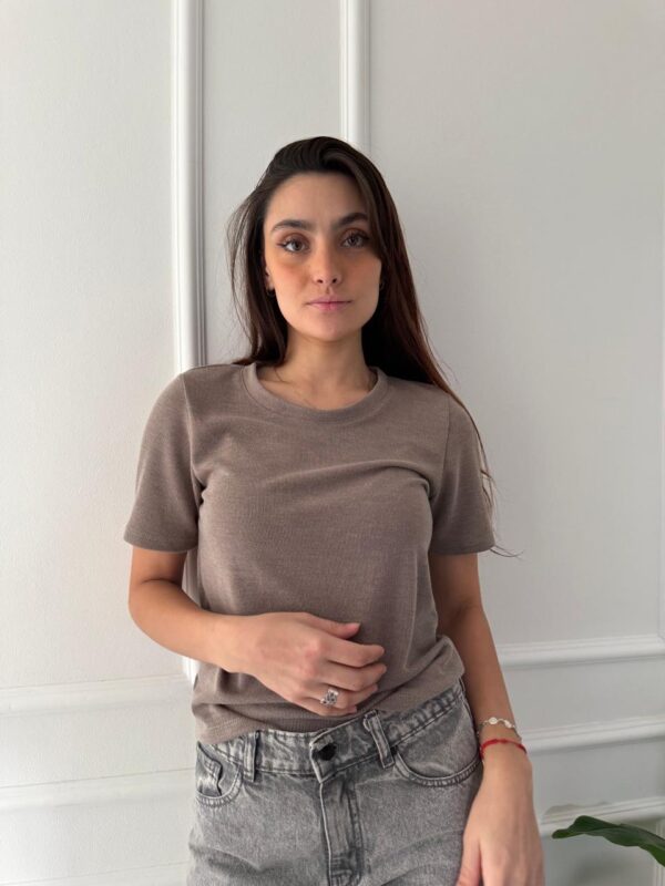 REMERA IMMA - Image 2