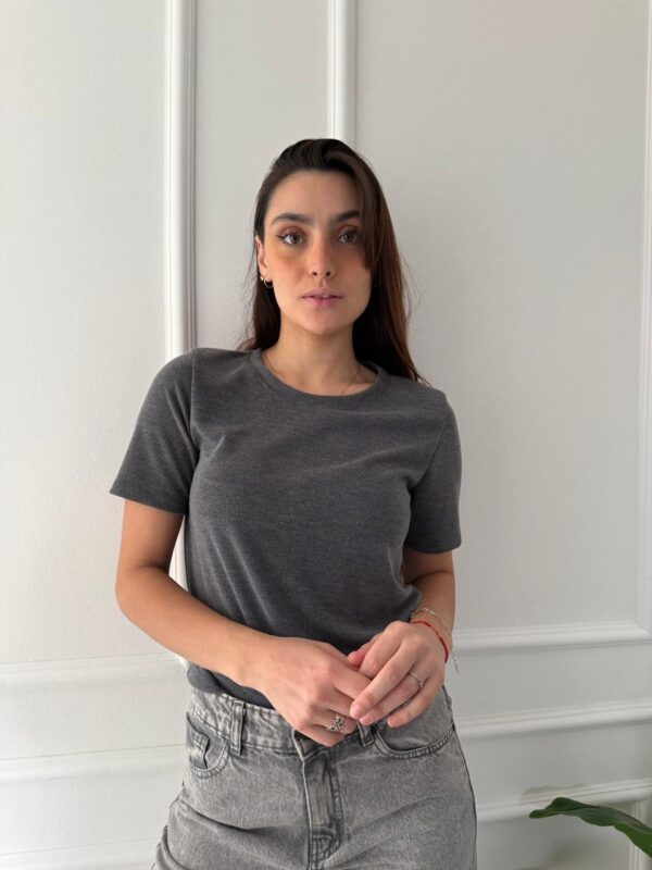 REMERA IMMA - Image 3