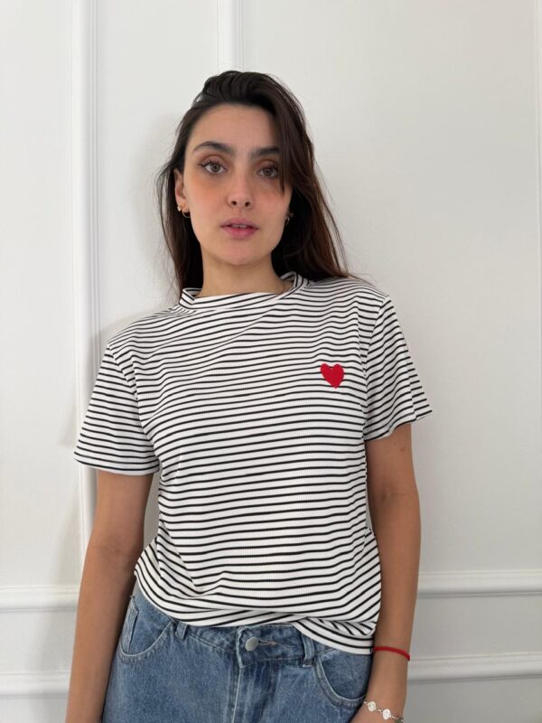 REMERA CORAZON