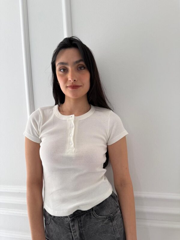 REMERA BOTON - Image 6