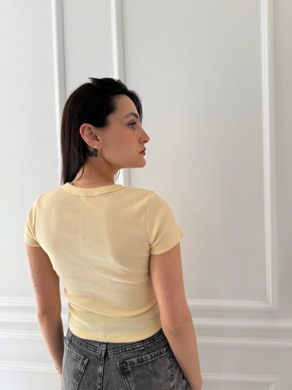 REMERA BOTON - Image 3