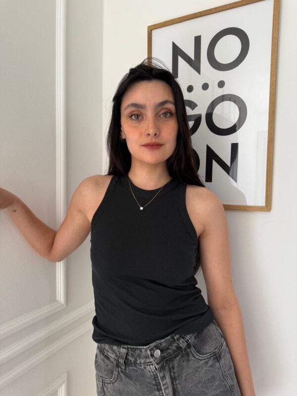MUSCULOSA BASICA - Image 4